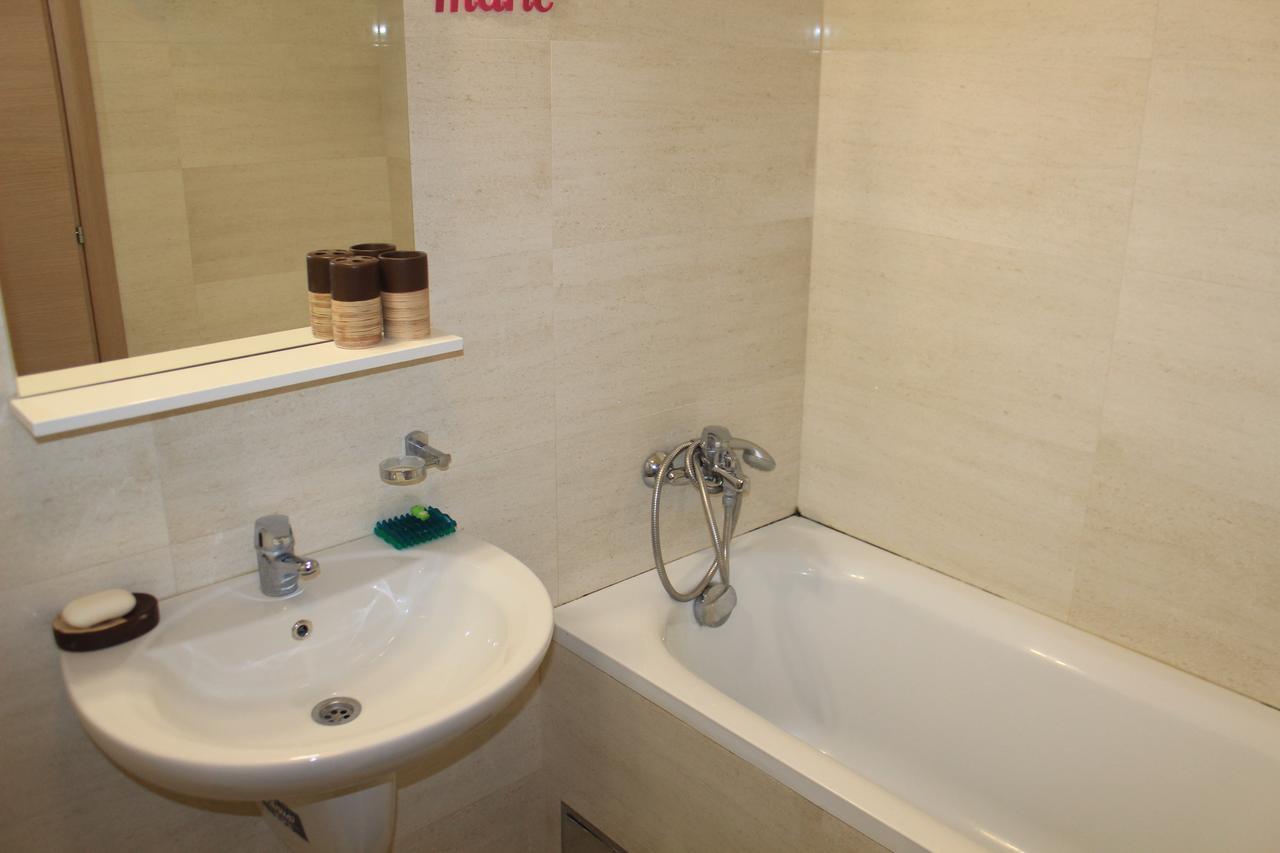 בודווה Pjerotic Apartment מראה חיצוני תמונה