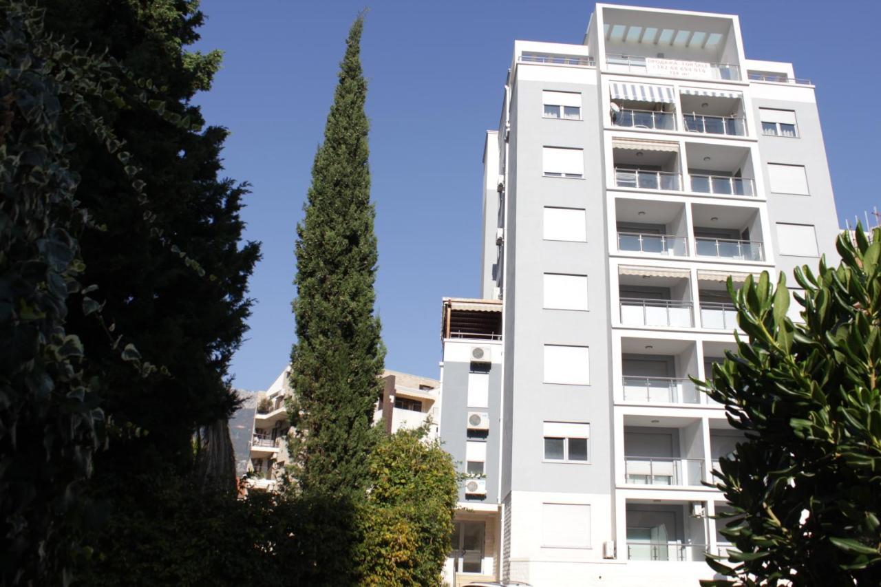 בודווה Pjerotic Apartment מראה חיצוני תמונה